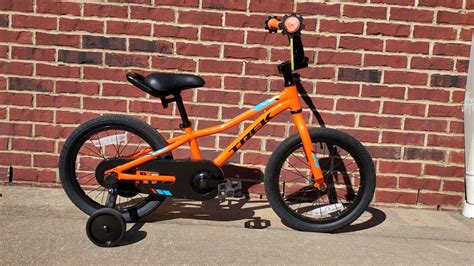 Cahaba cycles - Santa Cruz 5010 C S - 2022. $4,999.99 $5,549.00 10% Off. Santa Cruz Blur C R TR - 2024. $4,499.00. Page 1 of 7. Mountain Bikes by Cahaba are the most technologically advanced on the market. Trek, Cannondale, and Niner lead the way in design and performance. 